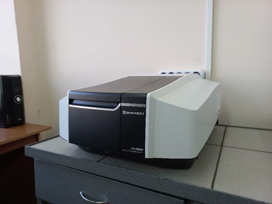 Спектрофотометр двухлучевой UV-2600i